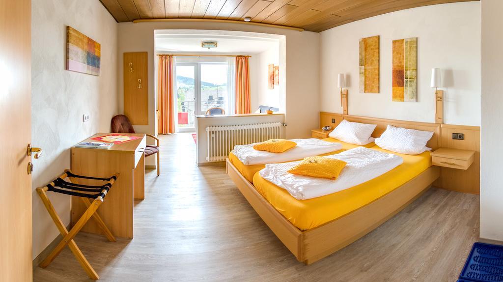Hotelpension Schroeder Willingen  Exterior foto